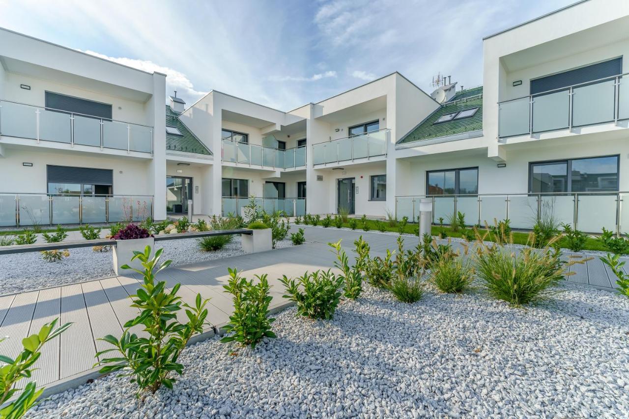 Sunset Resort Iv, Nadmorska 98B Grzybowo  Dış mekan fotoğraf